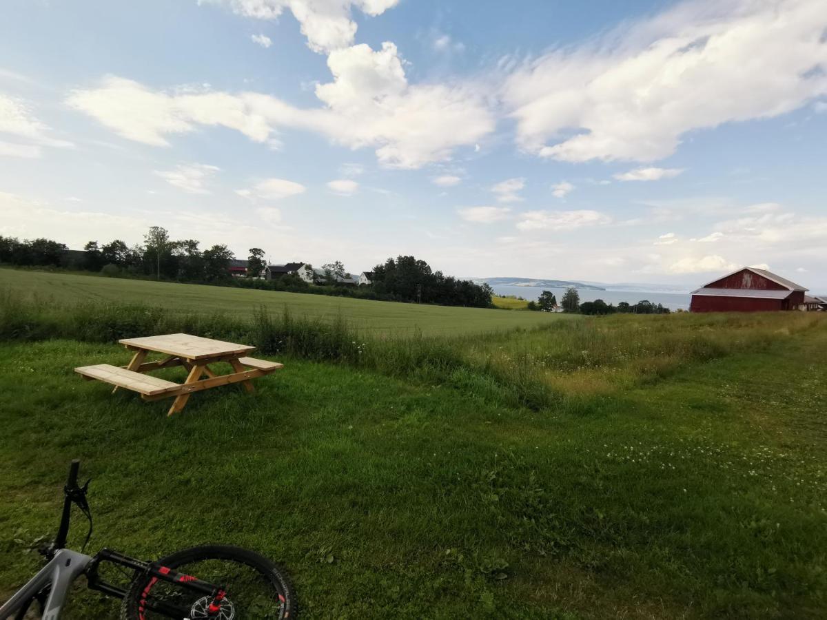 ホテル Idylliske Evjua Ved Mjosa Skreia エクステリア 写真
