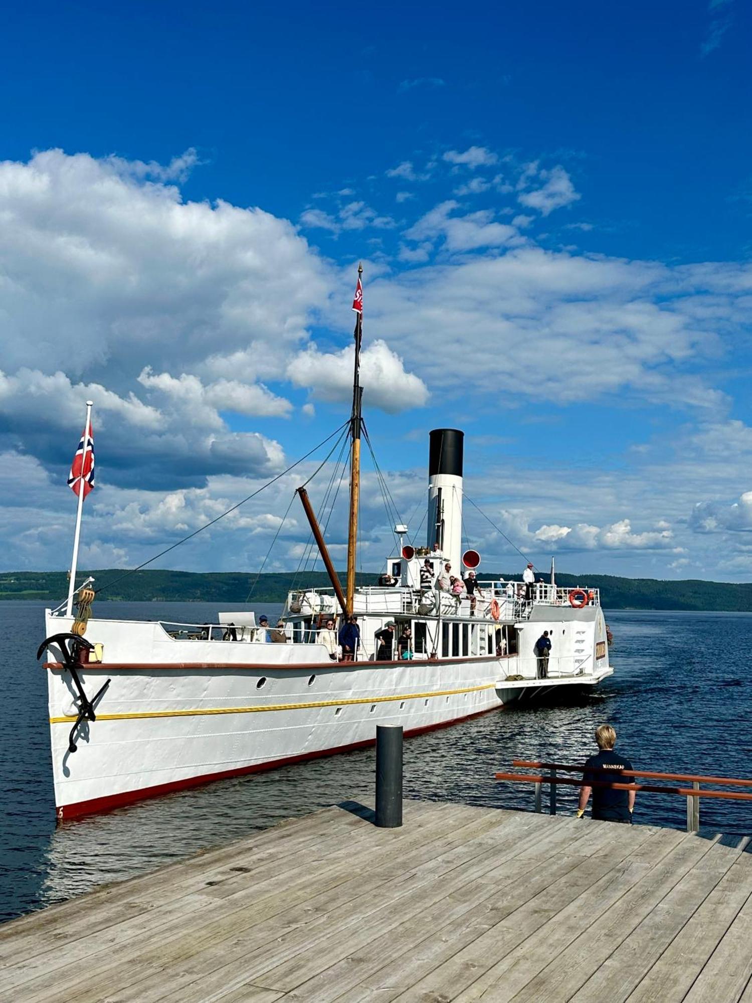 ホテル Idylliske Evjua Ved Mjosa Skreia エクステリア 写真